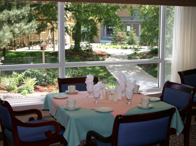 Shepherd Terrace Retirement dining room