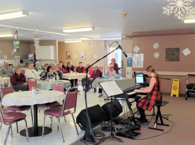 Concert at Chateau Glengarry Retirement