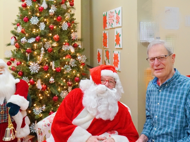 Christmas Fun at Chateau Glengarry Retirement