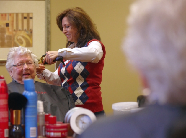 Caroline Place Retirement Residence Hamilton Hair Salon